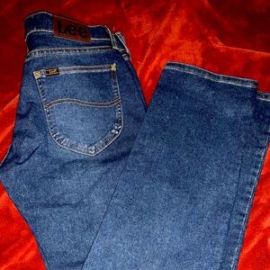 Vintage modern LEE straight leg jeans